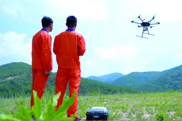 科尔沁右翼中无人机倾斜摄影巡检拍摄